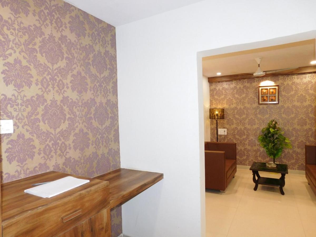 Mundra Hotel Shiva Club And Resort المظهر الخارجي الصورة