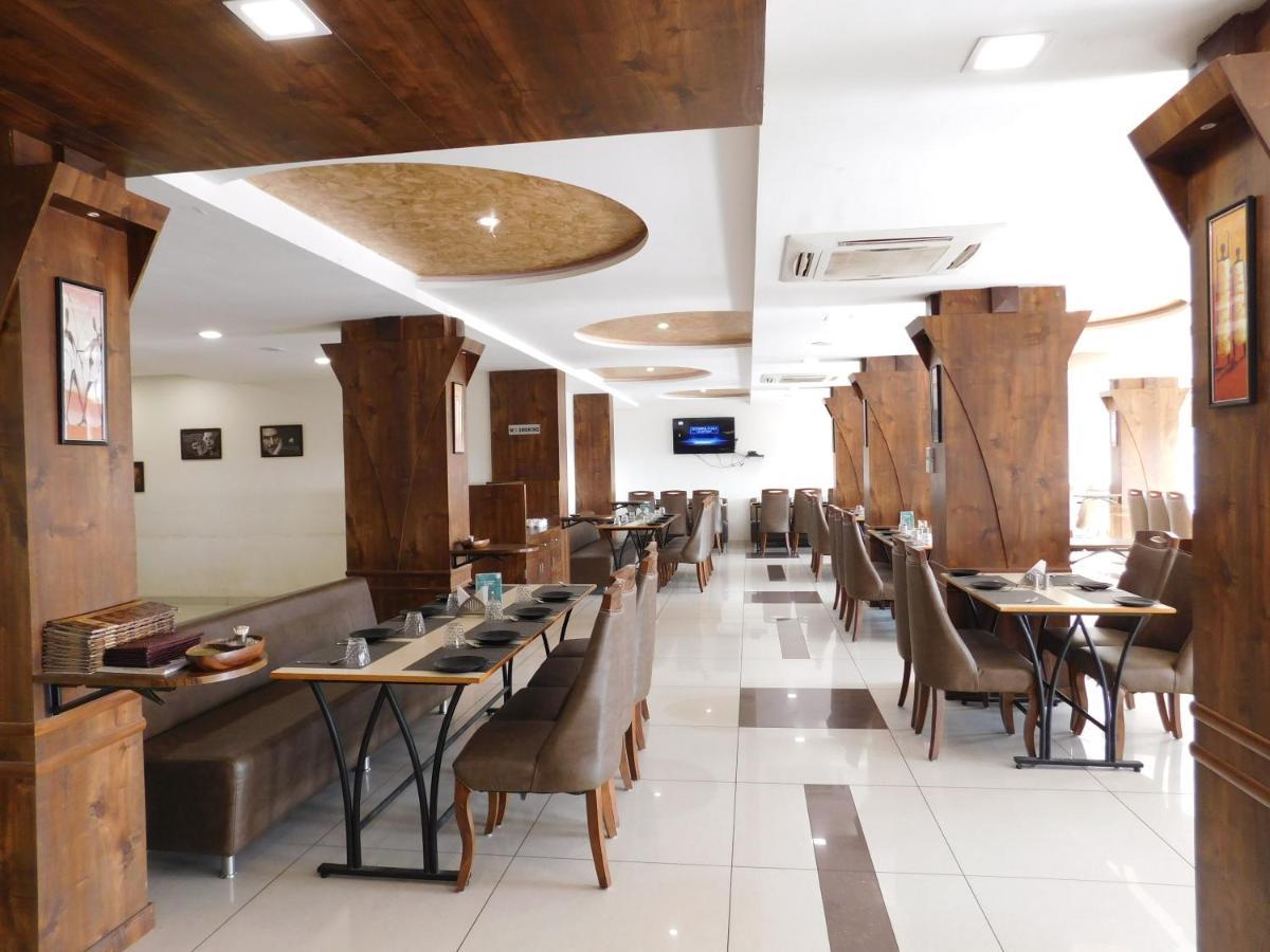 Mundra Hotel Shiva Club And Resort المظهر الخارجي الصورة