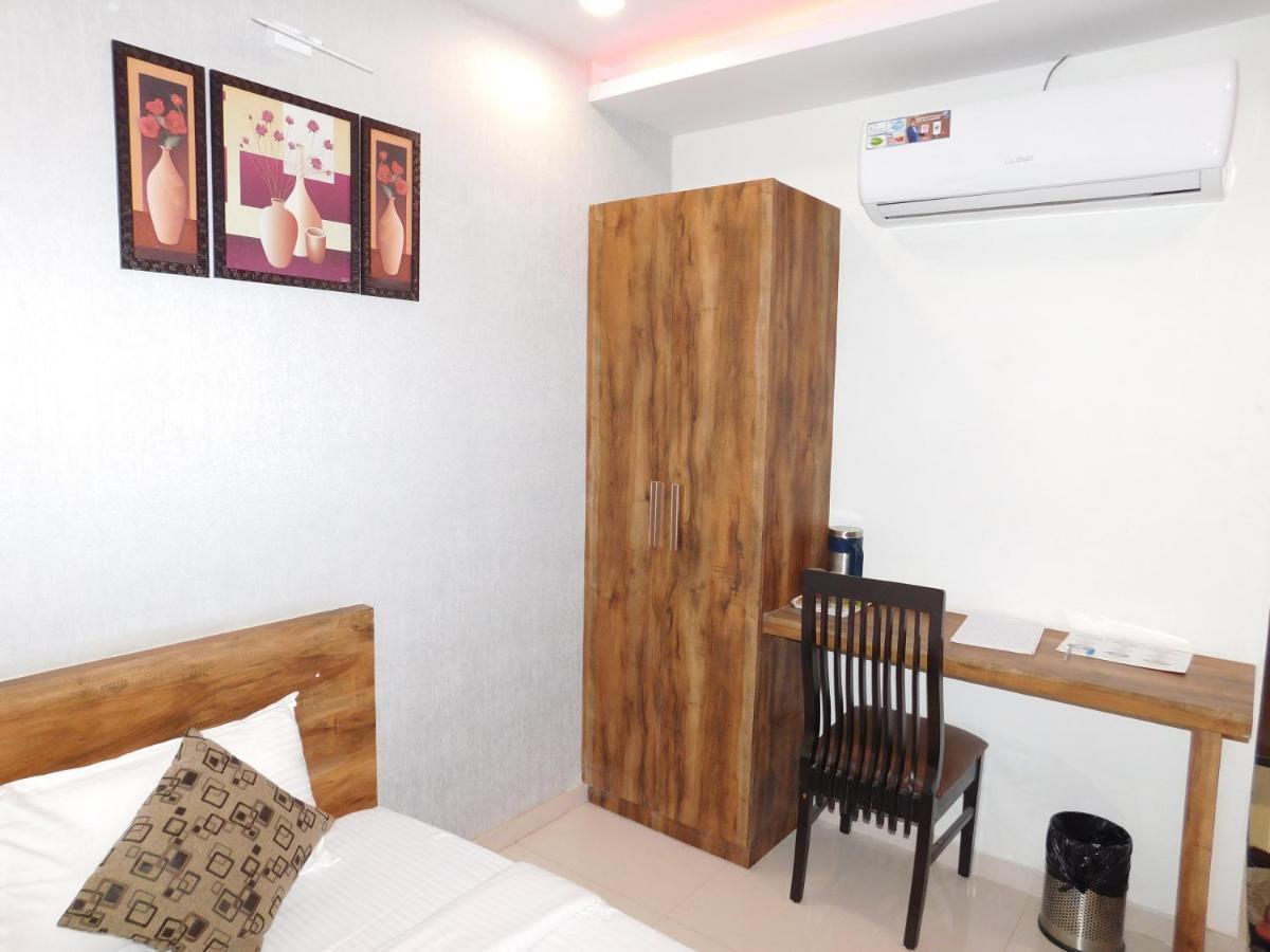 Mundra Hotel Shiva Club And Resort المظهر الخارجي الصورة