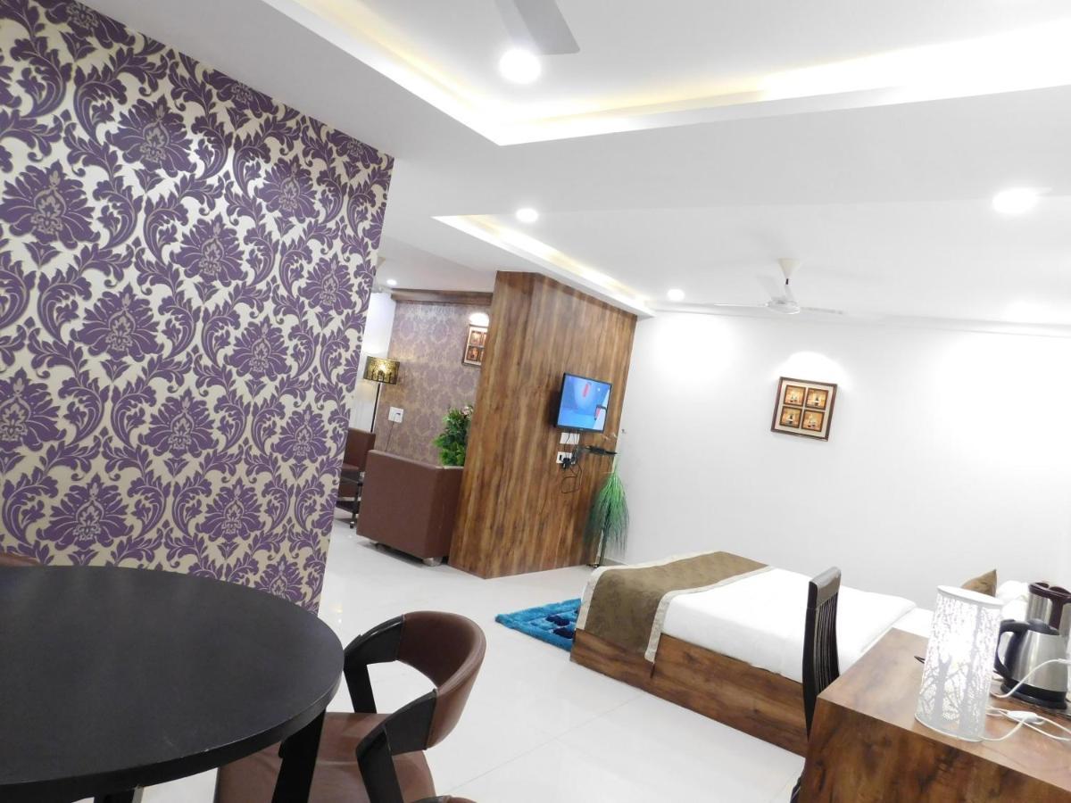 Mundra Hotel Shiva Club And Resort المظهر الخارجي الصورة
